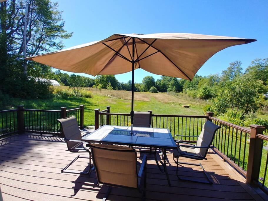 Spacious Country Retreat Close To Town And Nature, Sylvana Farm Vt Montpelier Kültér fotó
