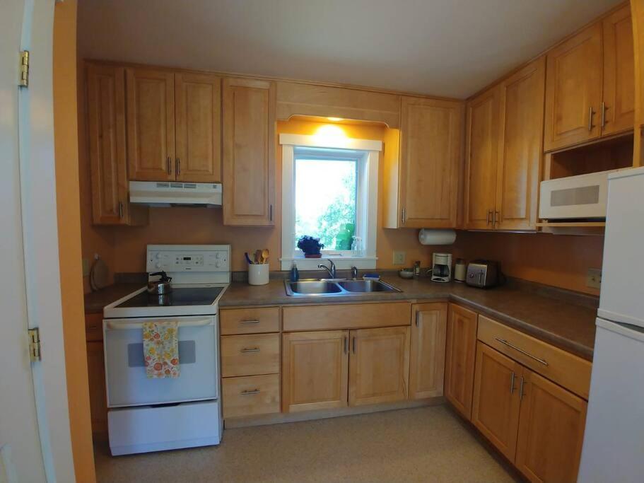 Spacious Country Retreat Close To Town And Nature, Sylvana Farm Vt Montpelier Kültér fotó
